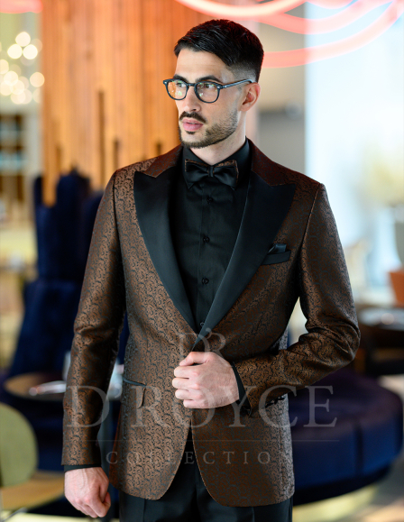 Rozsdabarna szatén öltöny