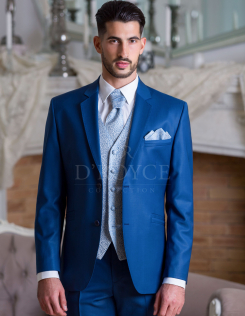 Kék öltöny világos kék, mintás mellénnyel