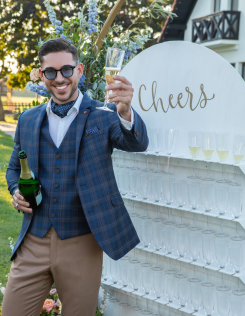 Kockás-mogyoró színű szett