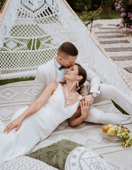 eskuvo-classic-zarah-tanya-logos-20