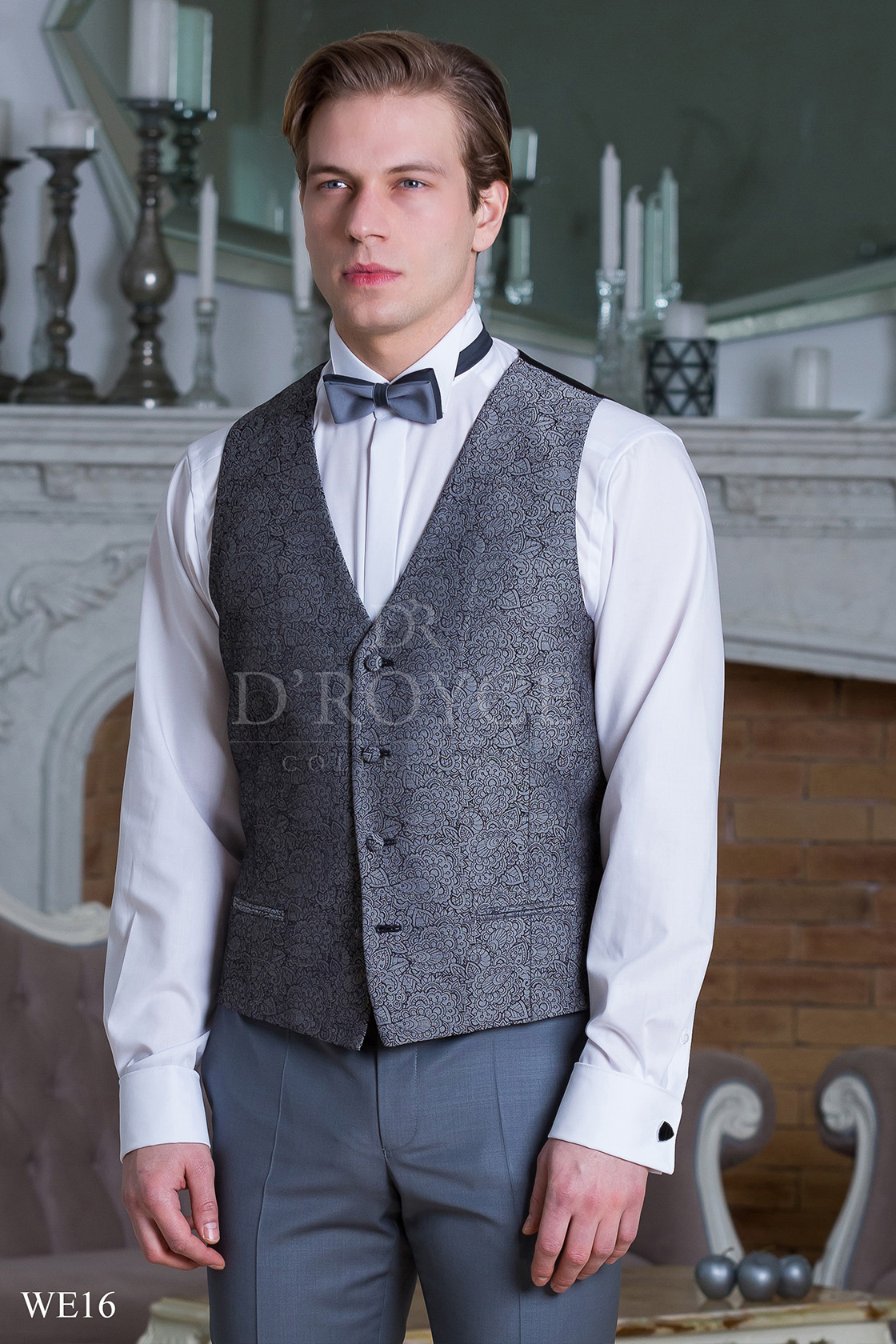 Szüre absztrakt mintás díszmellény, kétszínű csokornyakkendővel